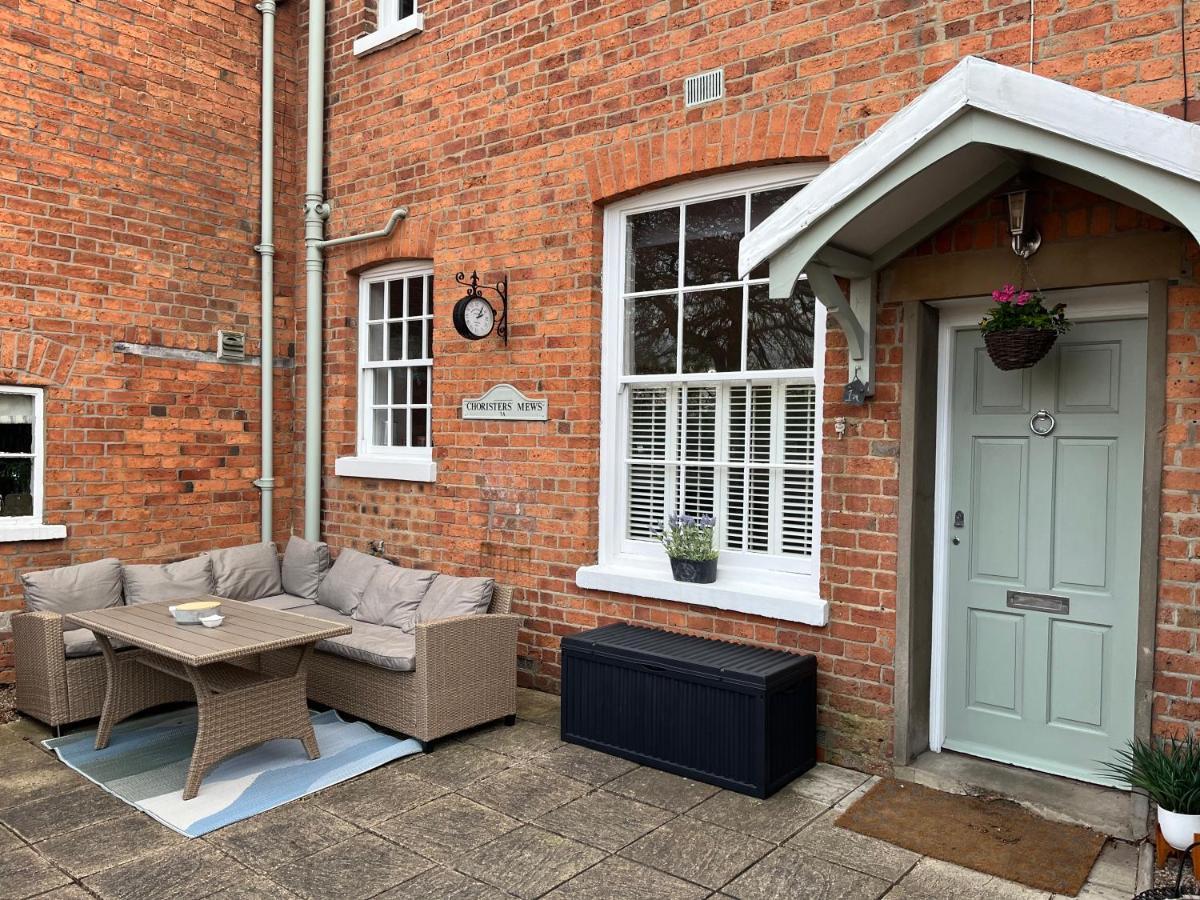 Choristers Mews: Luxury Cottage A Stones Throw From The Cathedral! Линкольн Экстерьер фото