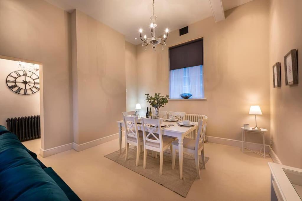 Choristers Mews: Luxury Cottage A Stones Throw From The Cathedral! Линкольн Экстерьер фото